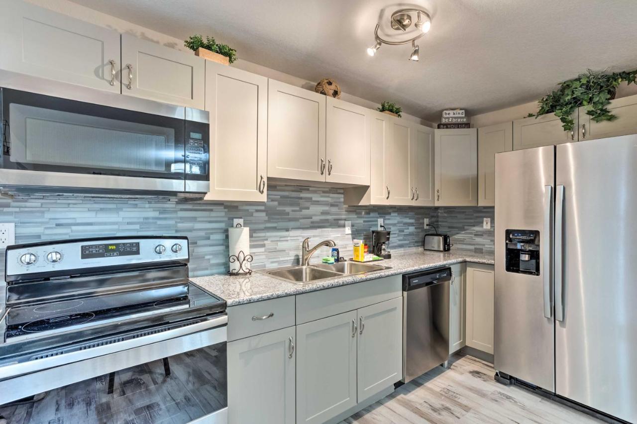 Inviting Apartment Less Than 2 Mi To Riviera Beach! West Palm Beach Dış mekan fotoğraf